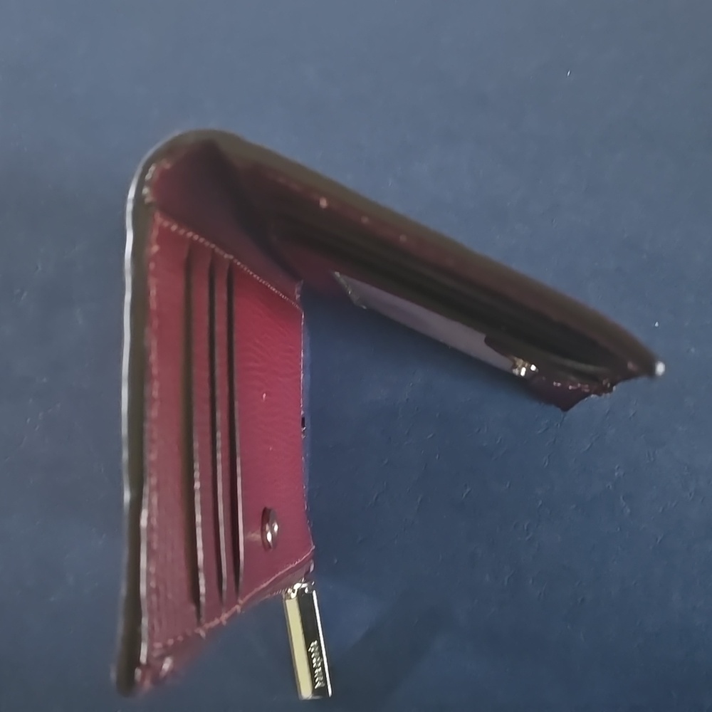 Kate SPADE bifold Wallet - Picture 12 of 13